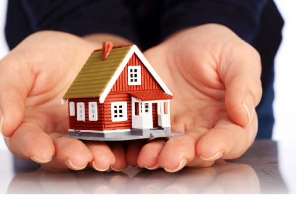 What Are Property Valuers? How To Become One?