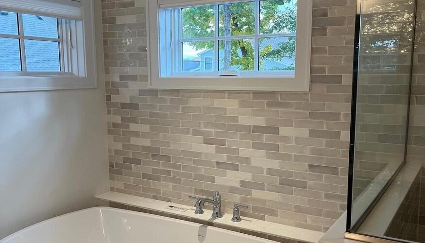 tub surround with subway tile