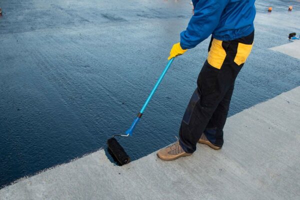 Top Strategies for Effective Waterproofing: When to Use Waterproof Paints on Your Roof