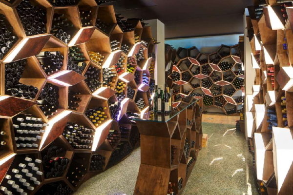 Benefits Of Setting A Wine Storage Cellar for Hotels And Resorts