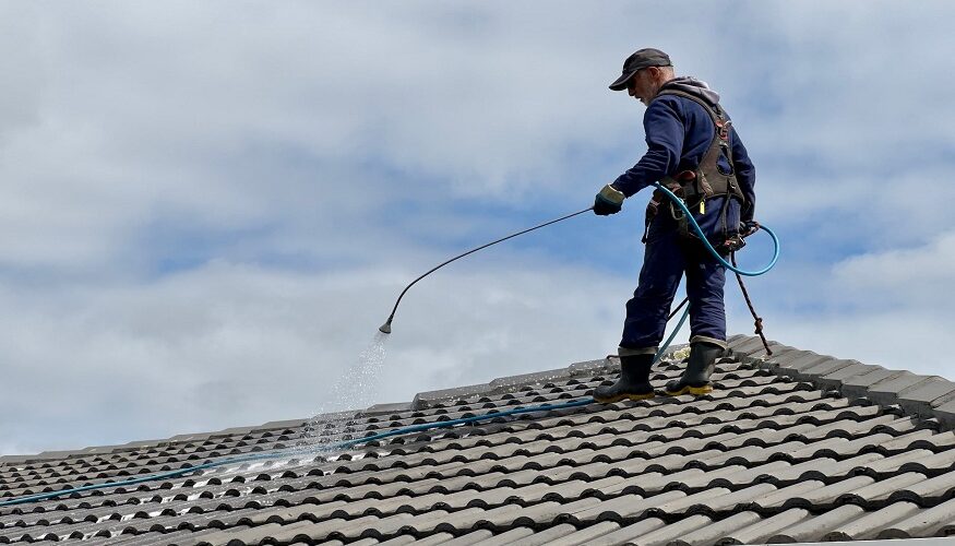 roof cleaning in Manchester